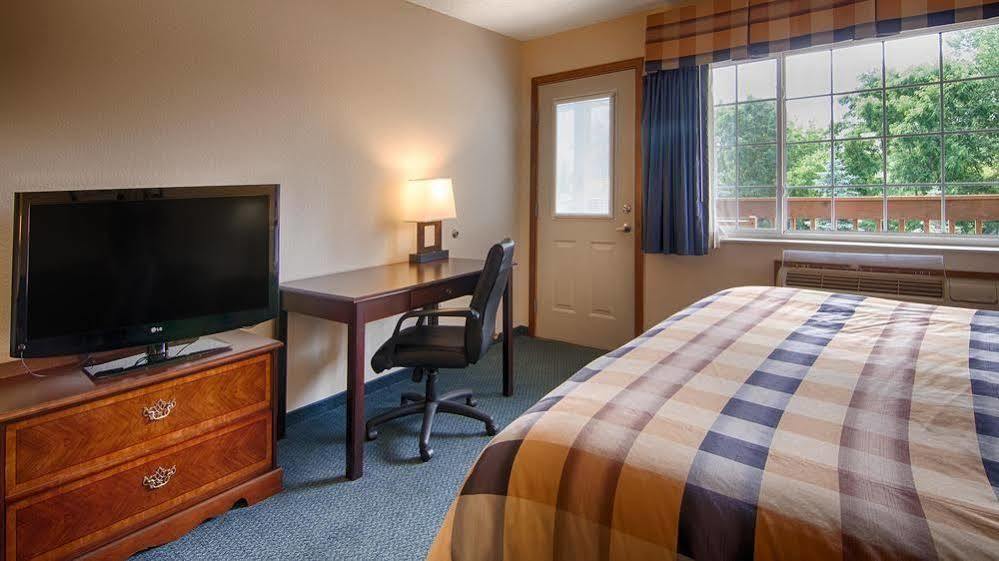 Best Western Stanton Inn Chilton Экстерьер фото